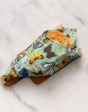 Load image into Gallery viewer, Flutter Friends Butterfly Kitchen Towel