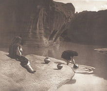 Load image into Gallery viewer, Storytelling: Native People Through the Lens of Edward S. Curtis Boxed Notes
