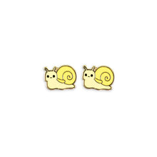 Load image into Gallery viewer, Snail Earrings