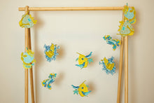 Load image into Gallery viewer, Nests Sewn Garland
