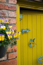 Load image into Gallery viewer, Nests Sewn Garland
