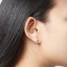 Load image into Gallery viewer, SS Snake Stud Earring 2
